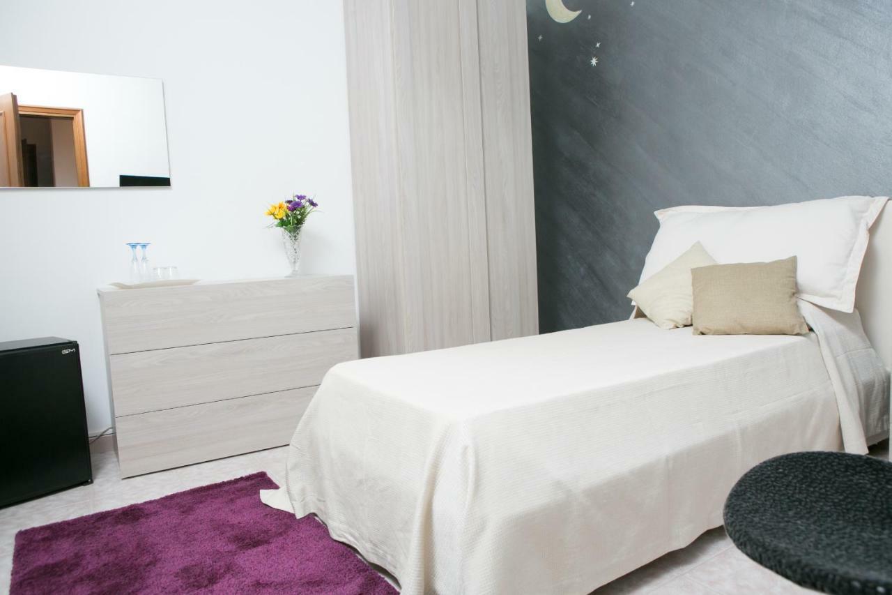 Affitta Camere The Queen Ispica Ngoại thất bức ảnh
