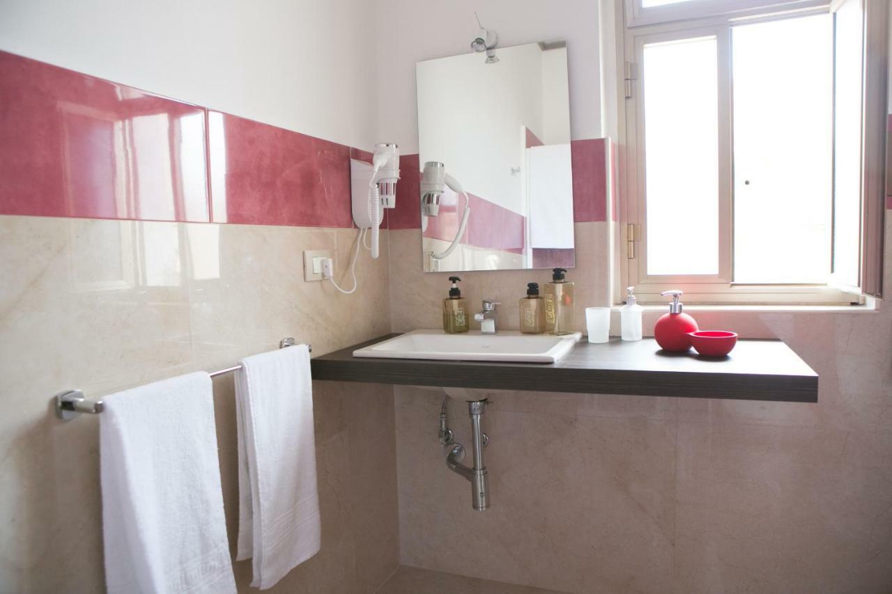Affitta Camere The Queen Ispica Ngoại thất bức ảnh