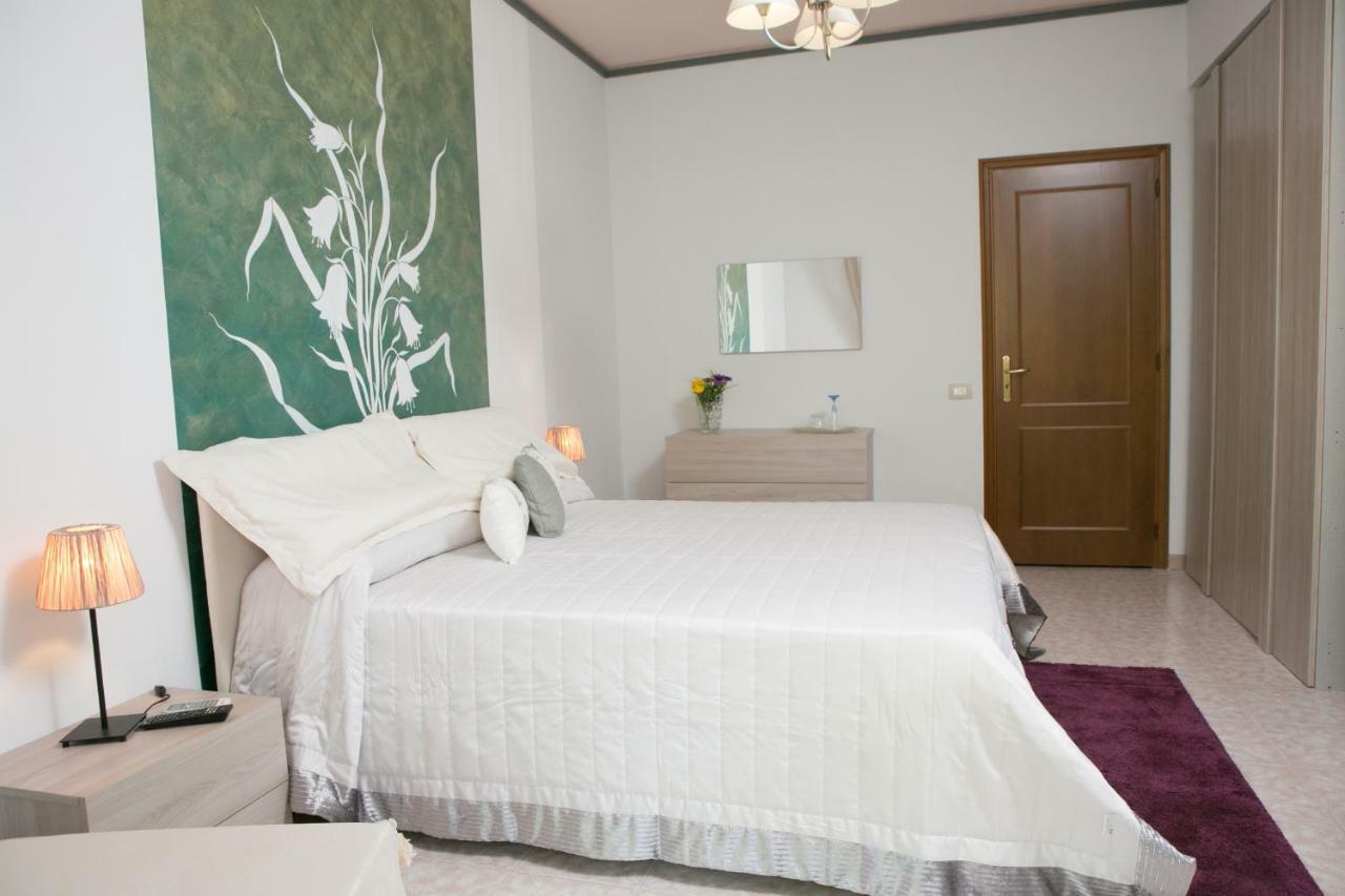Affitta Camere The Queen Ispica Ngoại thất bức ảnh