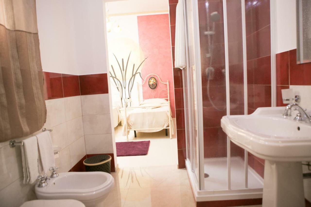 Affitta Camere The Queen Ispica Ngoại thất bức ảnh